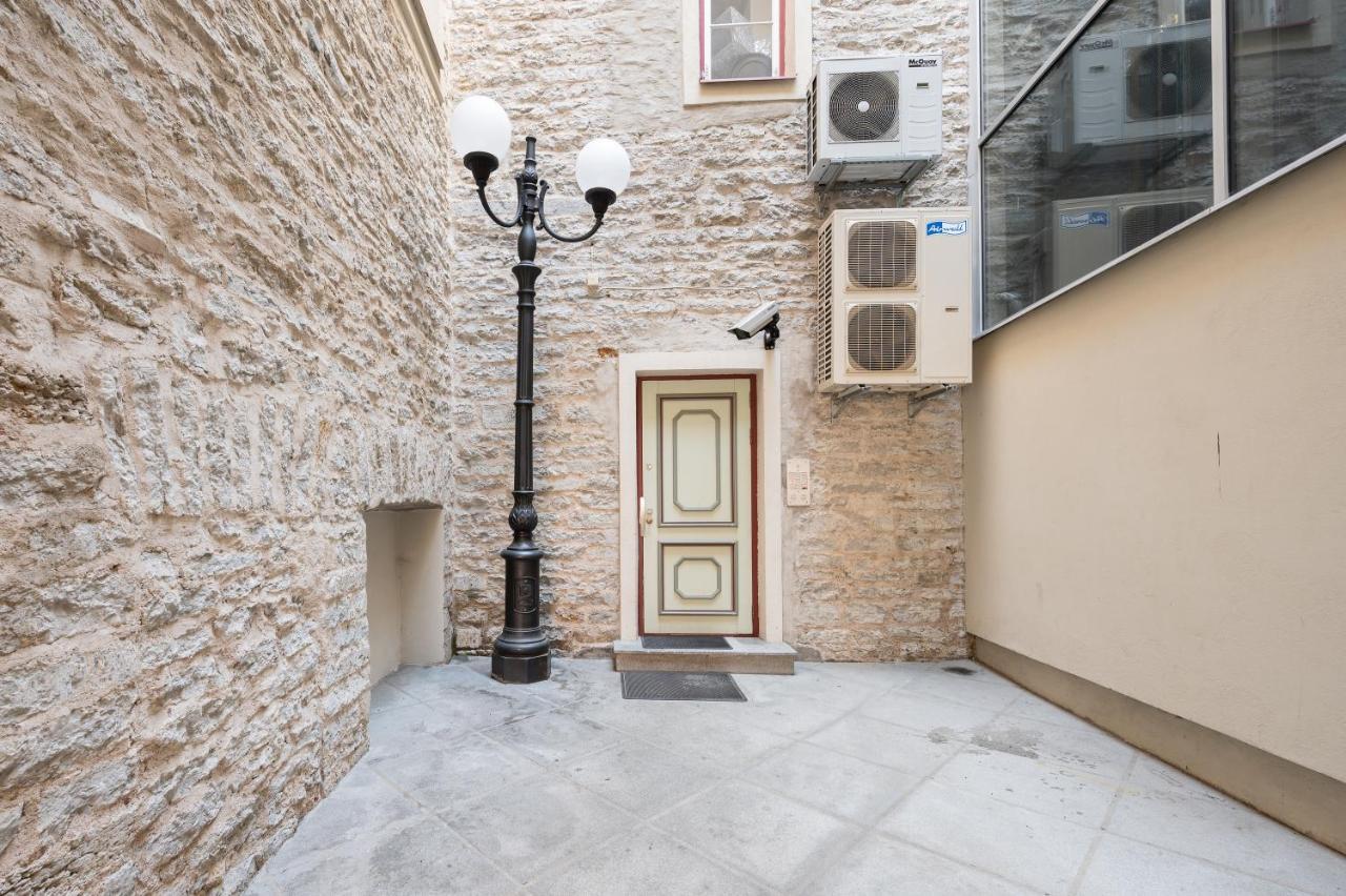 טאלין Dictumfactum Residence 2Bedroom מראה חיצוני תמונה